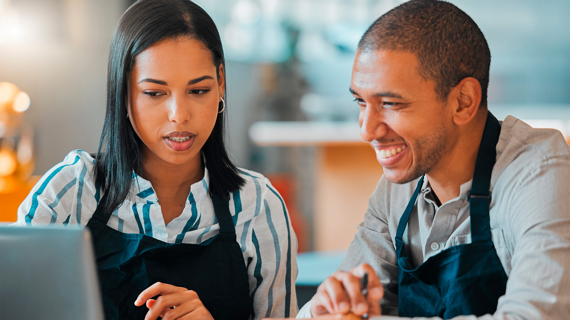 Como calcular o custo de um produto no food service: guia para restaurantes, hamburguerias e lanchonetes